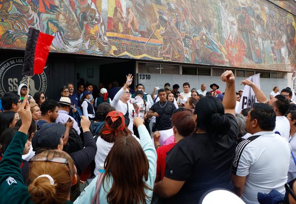 manifestacion-sindicalizados-725848 Marchan trabajadores del IMSS en Puebla; exigen aumento salarial del 10%