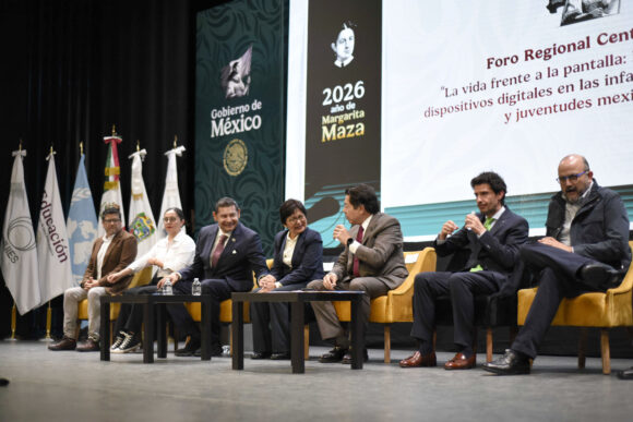 BUAP analiza impacto del uso de dispositivos digitales en niñas, niños y jóvenes