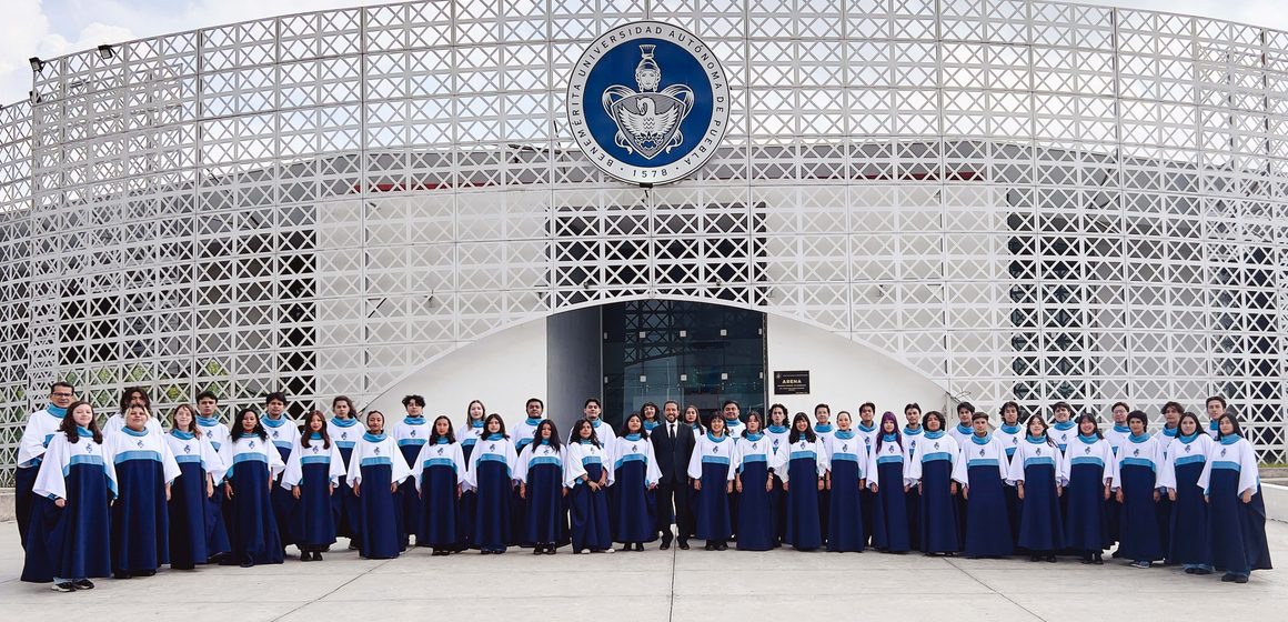A Coro Lobos BUAP (1)_0 Coro Universitario Lobos BUAP en el 25 Festival Coral Internacional de Medellín