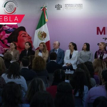 Congreso de Puebla impulsa conversatorio sobre la atención integral de la menopausia