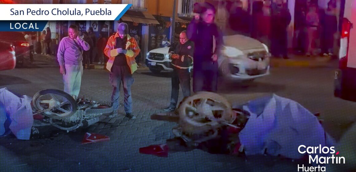 Motociclista muere tras pasarse el alto y chocar contra camioneta en San Pedro Cholula
