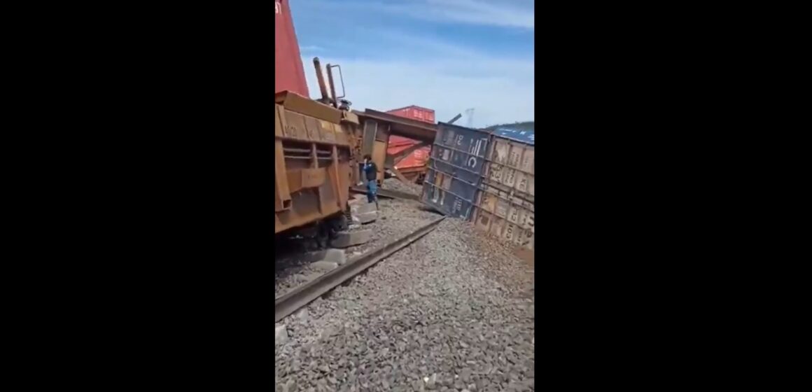 Descarrila tren Hidalgo Tren se descarrila en Huichapan, Hidalgo