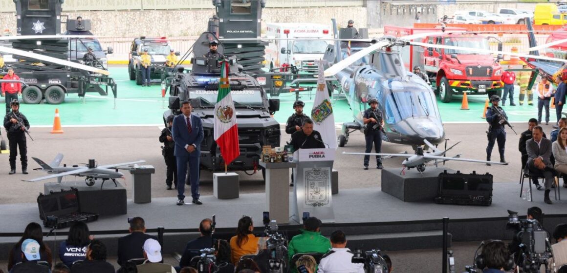 Puebla invierte 115.7 millones de pesos en helicóptero para seguridad y emergencias