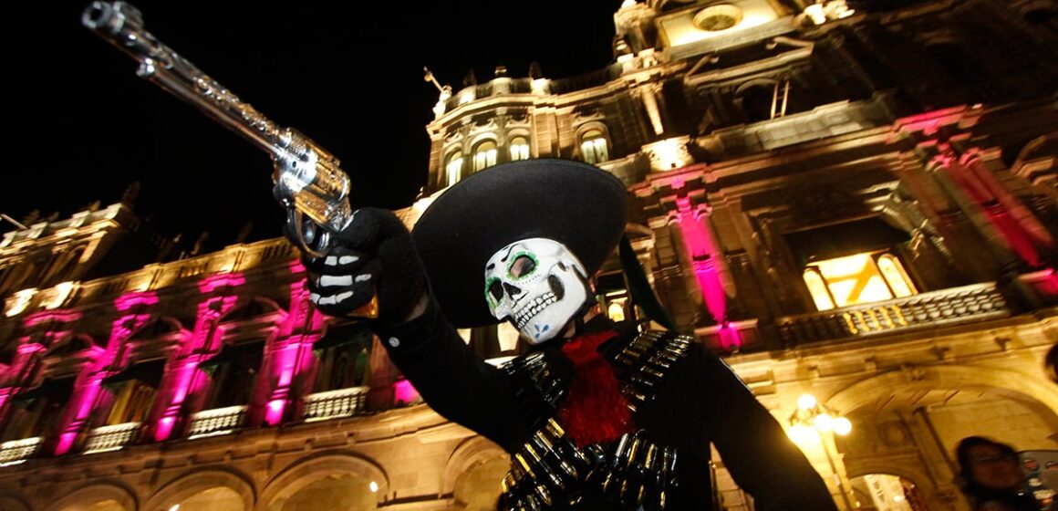 Lanza Gobierno de Puebla concurso de calaveritas literarias 2026 con premios en dólares