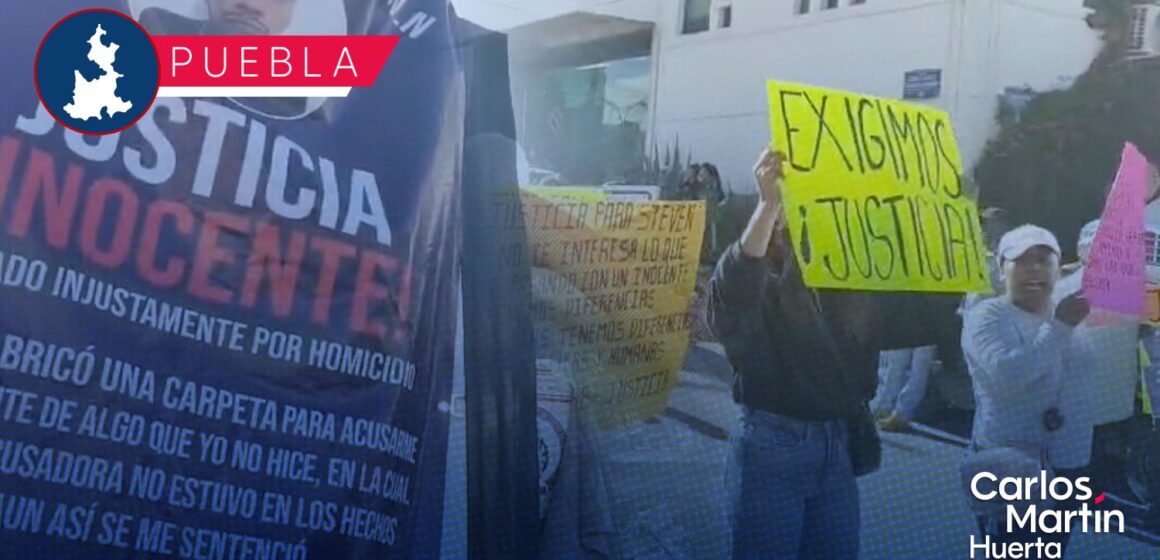 Manifestación bulevar Valsequillo Caos en bulevar Valsequillo: Exigen la liberación de Steven N. por homicidio de niño en Tetela