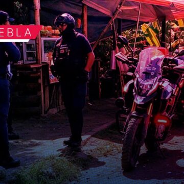 Sujetos armados roban camión de Coppel con electrodomésticos en la Sierra Norte de Puebla