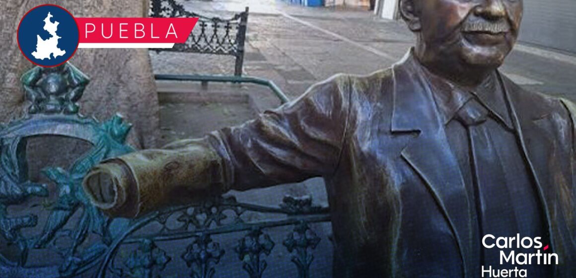 Vandalizan la escultura de Pedro Ángel Palou en el Centro Histórico Vandalizan la escultura de Pedro Ángel Palou en el Centro Histórico