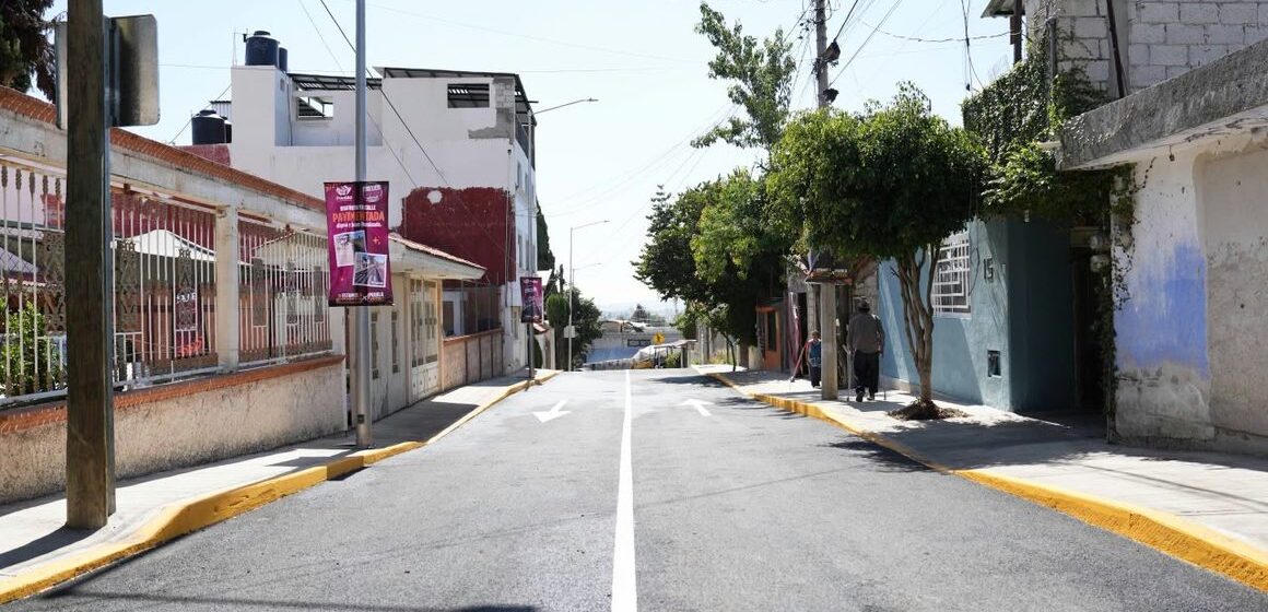 Pepe Chedraui entrega nueva pavimentación en Guadalupe Hidalgo