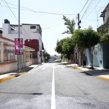 Pepe Chedraui entrega nueva pavimentación en Guadalupe Hidalgo