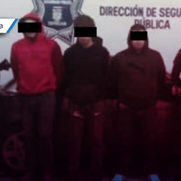 Cae banda de robacoches en Tehuacán con 50 dosis de cristal y auto con reporte de robo
