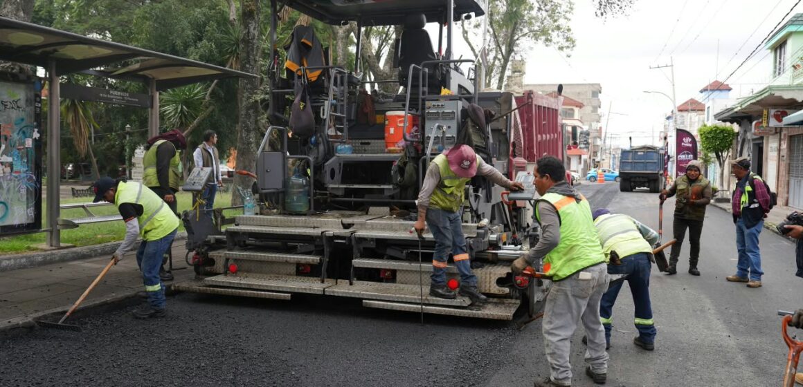 Tren Capitalino de Pavimentación avanza en Puebla Capital: Pepe Chedraui supervisa obras