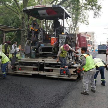 Tren Capitalino de Pavimentación avanza en Puebla Capital: Pepe Chedraui supervisa obras