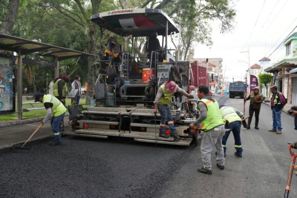 Tren Capitalino de Pavimentación avanza en Puebla Capital: Pepe Chedraui supervisa obras