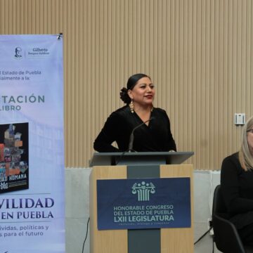 Presentan en el Congreso de Puebla el libro “La movilidad humana en Puebla