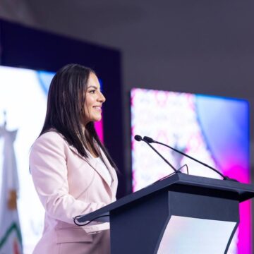 Lupita Cuautle presenta su Segundo Informe de Gobierno; destaca seguridad y finanzas sanas