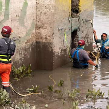 WhatsApp Image 2026-10-10 at 4.55.29 PM Limpian vasos reguladores Puente Negro y El Santuario ante las lluvias en Puebla