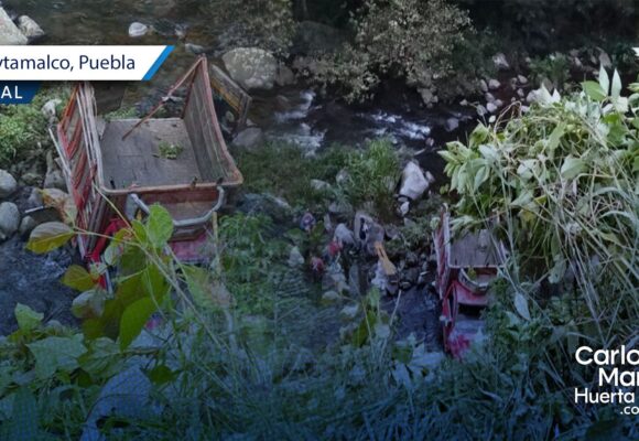 Fallece hombre tras volcadura sobre la carretera Hueytamalco-Ayotoxco