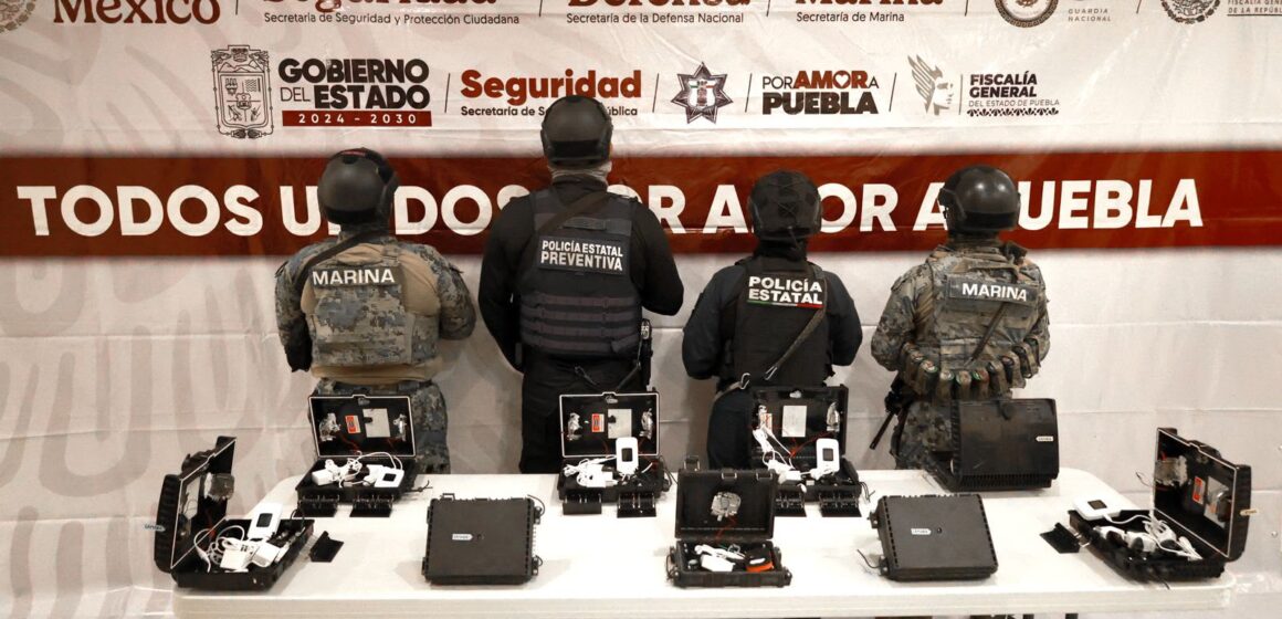 Desmantelan sistema de vigilancia ilegal con nueve cámaras en Tepeaca