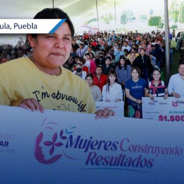 Impulsan la economía de las mujeres en San Andrés Cholula con la entrega de apoyos económicos