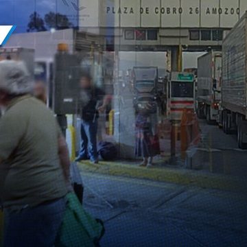 Bloquean y cobran “peaje” de 100 pesos en la caseta de Amozoc