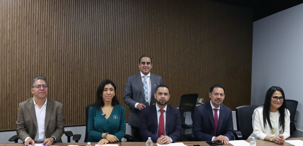 Congreso de Puebla plantea fortalecer redes de apoyo para adultos mayores