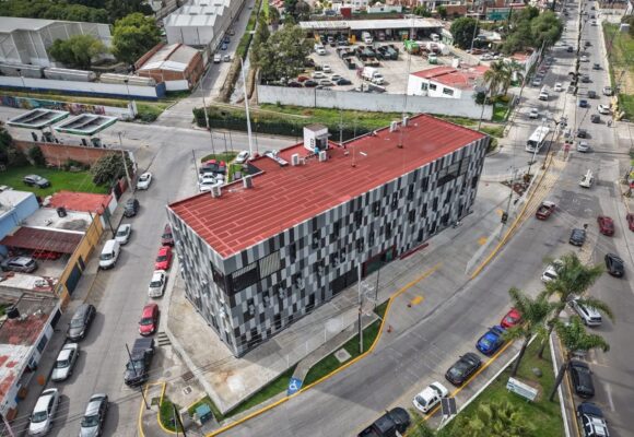 Modernizan el Centro Integral de Servicios en Cuautlancingo para agilizar trámites municipales