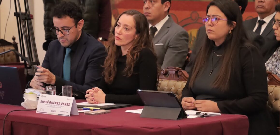 Detienen a personas por daños a esculturas del Centro Histórico de Puebla