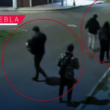 Encañonan a tres jóvenes para robarles celulares y carteras en Amalucan
