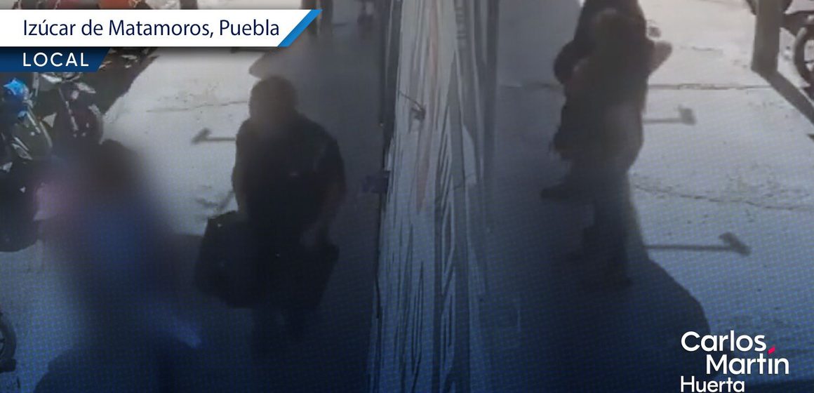 Roban bocinas de 10 mil pesos mediante distracción en comercio de Izúcar de Matamoros