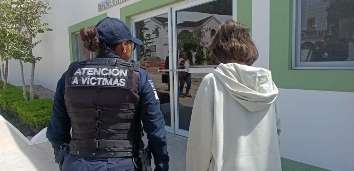 Rescatan a menor que intentaba atentar contra su vida en un puente de Romero Vargas