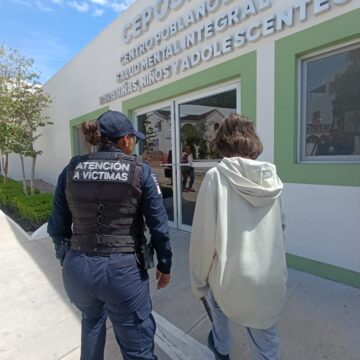Rescatan a menor que intentaba atentar contra su vida en un puente de Romero Vargas