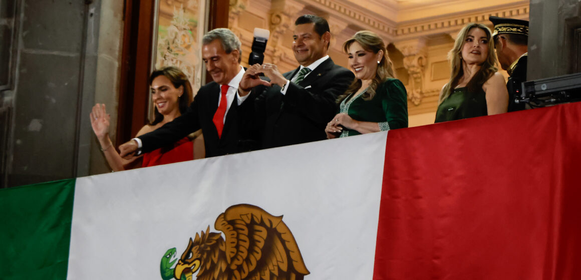 Grito de Independencia en Puebla destaca a mujeres en la arenga de 2026