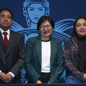 BUAP aplaza consulta sobre pensiones; Lilia Cedillo propone aumento del 10% a docentes hora clase