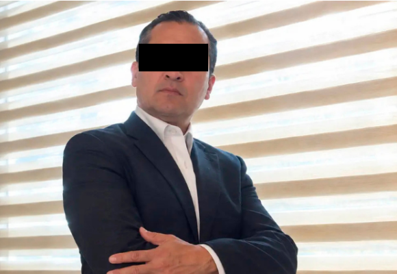 Detienen a Francisco Villagrán, administrador de @Inforneutra, por presunto ciberacoso