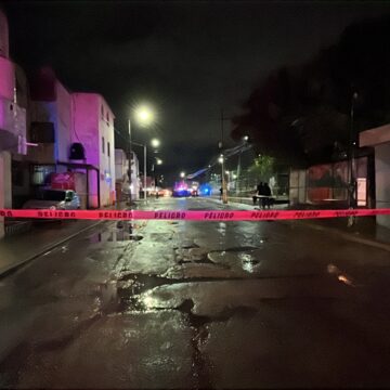 Asesinan a balazos a conductor de un Mercedes-Benz en Fuentes de San Bartolo