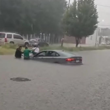 Inundaciones afectan Cuautlancingo, Cholula y Puebla capital tras intensa lluvia