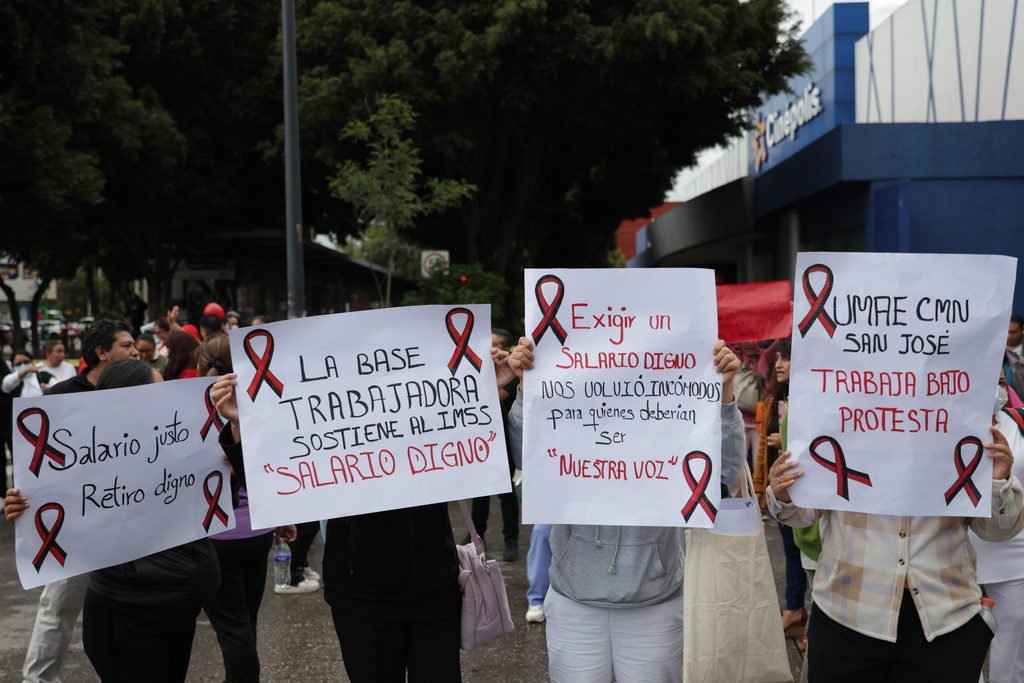 manifestacion trabajadores imss 727025 1