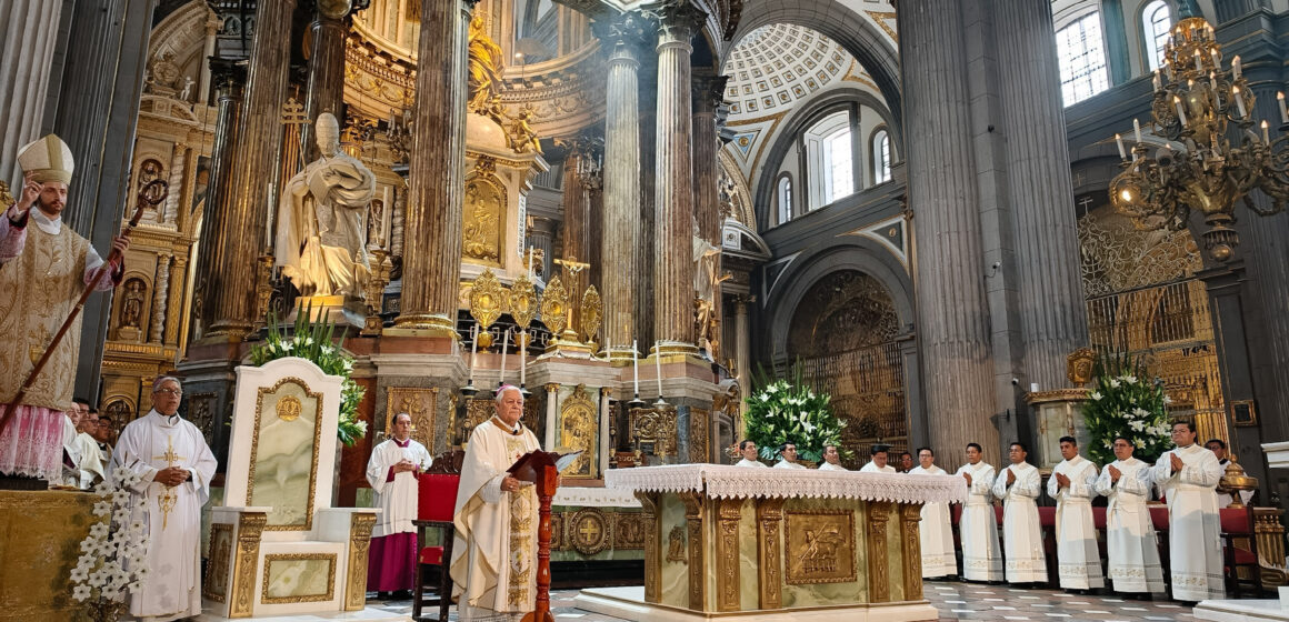 oplus_8727298048 Arquidiócesis de Puebla ordena a 10 nuevos sacerdotes