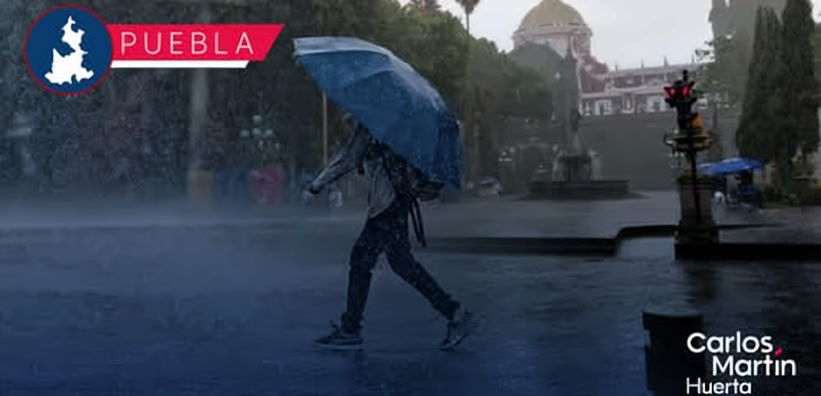 Lluvia intensa provoca inundaciones y complicaciones viales en Puebla