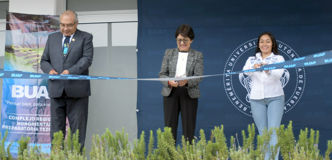rectora Inaugura Lilia Cedillo nuevo edificio en la Preparatoria BUAP de Teziutlán
