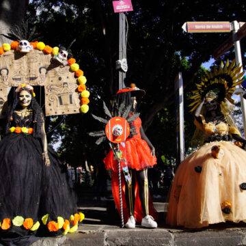 zocalo-catrinas-729187 Cierres de circulación en Puebla por Día de Muertos: horarios y vialidades afectadas